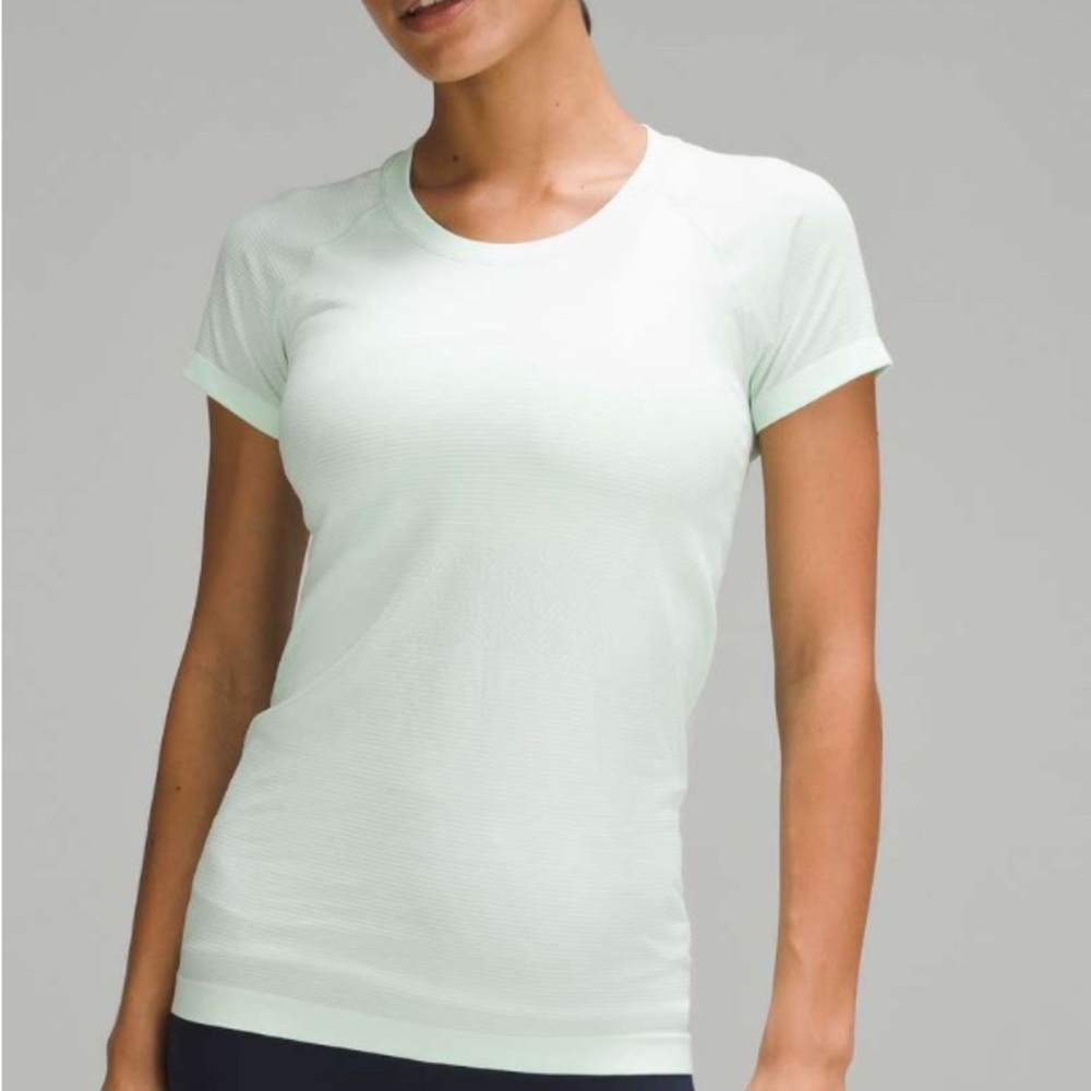 Lululemon Swiftly Tech Short Sleeve